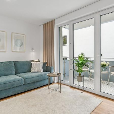 Zwei Apartments Fuer Bis Zu 8 Personen Zentral, Modern, Mit Terrasse & Balkon Bielefeld Exteriör bild